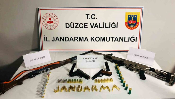 1 tabanca, 1 kurusıkı ve 2 tüfek ele geçirildi