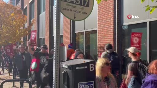 ABD’de yüzlerce Starbucks çalışanından grev