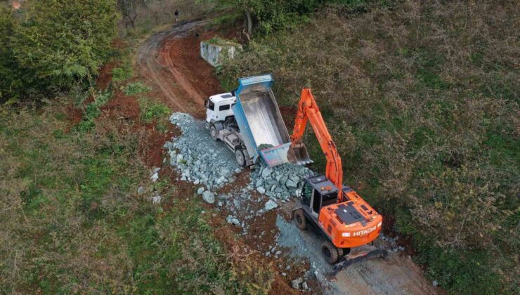 Altınordu’da alt ve üstyapı çalışmaları devam ediyor