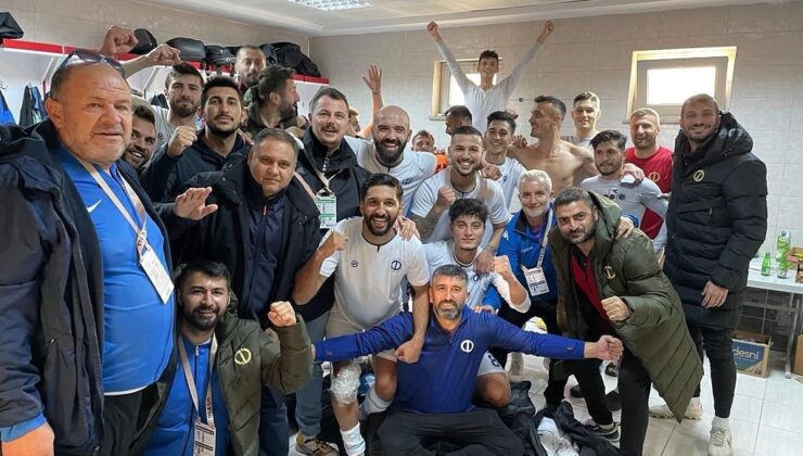 Anadolu Üniversitesi play-off hattını bırakmıyor