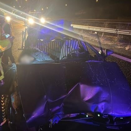 Ankara’da otomobil tıra arkadan çarptı: 1 ölü, 2 yaralı
