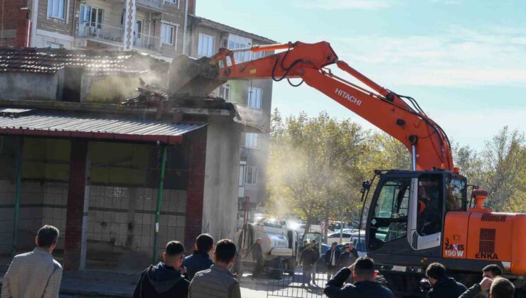 Bakan Özhaseki, Uşak’ta kentsel dönüşümün startını verdi