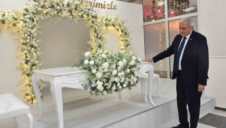 Başkan Bakkalcıoğlu’ndan yeni nikah salonunda son kontroller