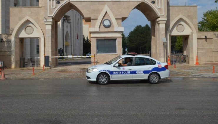 Beyşehir’de polis, huzuru bozan trafik magandalarına geçit vermiyor