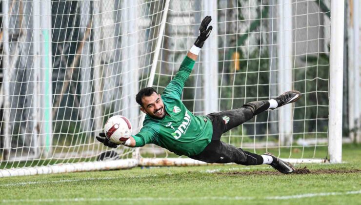 Bursaspor’da Zonguldak Kömürspor maçı hazırlıkları sürüyor