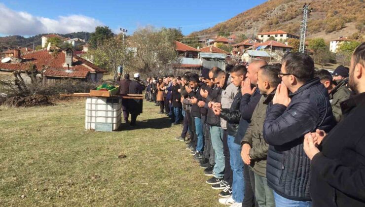 Çamlıdere’de yangında hayatını kaybeden 2 genç toprağa verildi