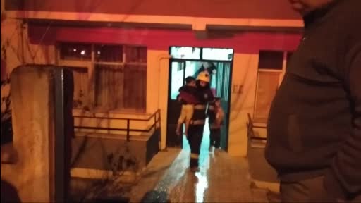 Çorum’da yangın paniği: 3’ü çocuk 5 kişi dumandan etkilendi