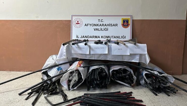 Demiryolu soyguncularını jandarma yaptığı başarılı takiple yakaladı