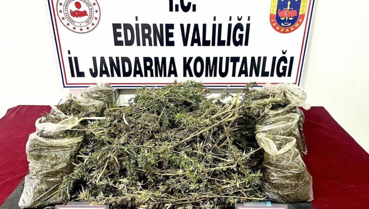 Edirne’de 8 kilo kubar esrar ele geçirildi