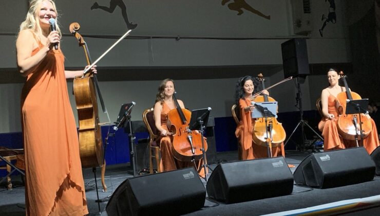 Gelibolu’da Cello Paradiso grubu performansıyla büyüledi