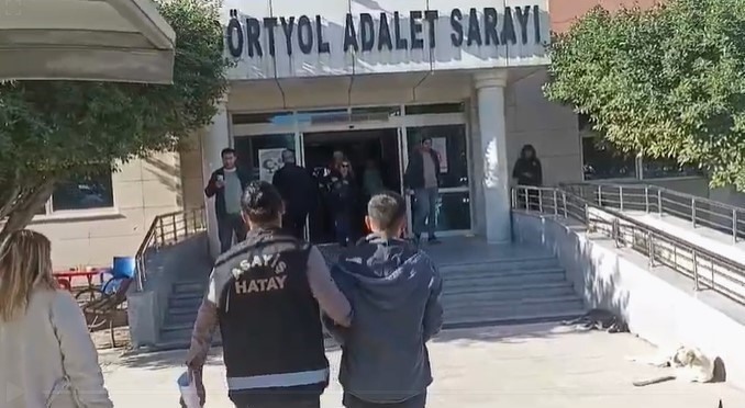 Hatay’da çeşitli suçlardan aranan 2 hükümlü yakalandı