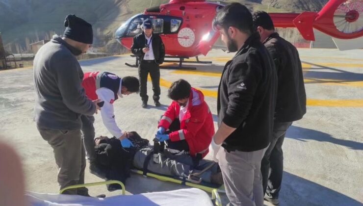 Helikopter ambulans aynı gün Bahçesaray ilçesine 2 kez havalandı