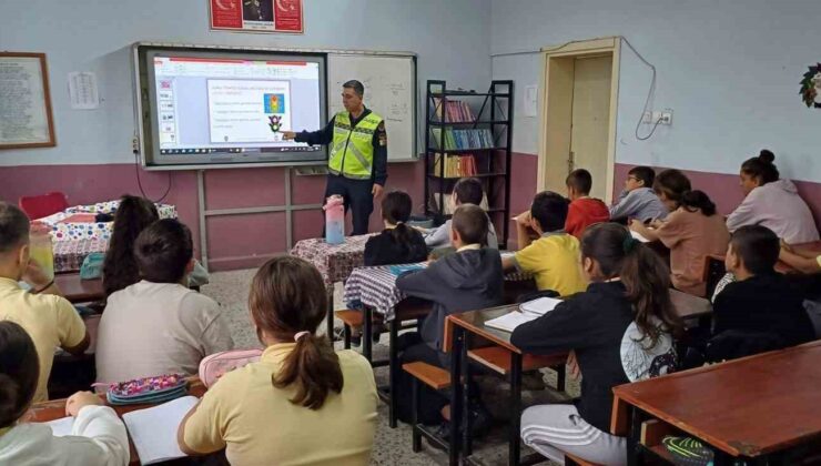 İpsala’da öğrenciler trafik kuraları hakkında bilgilendirildi