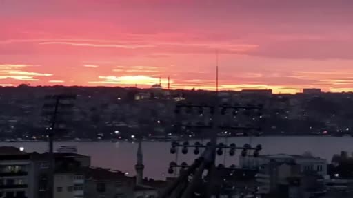 İstanbul’da günbatımı manzarası