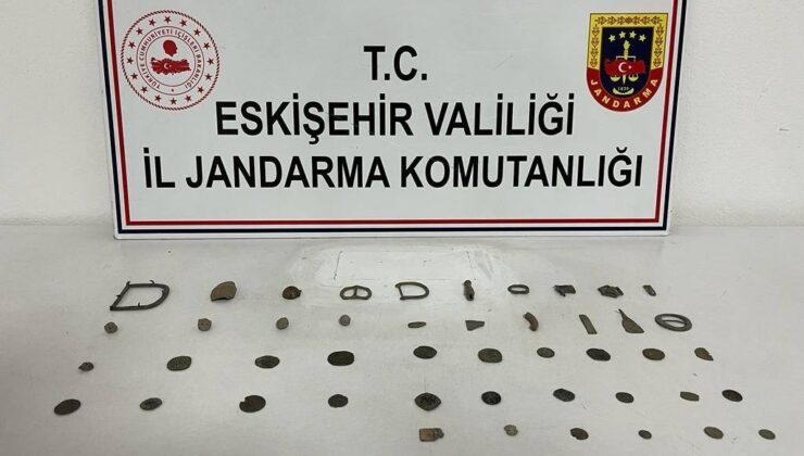 Jandarma ekiplerinden tarihi eser operasyonu