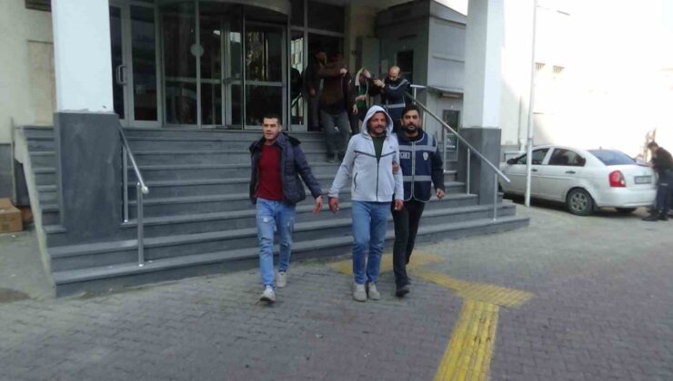 Kayseri’de aranan şahıslara 73 personelle eş zamanlı operasyon