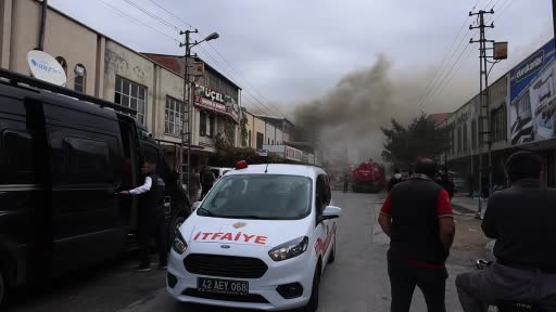 Konya’da sünger fabrikasında korkutan yangın