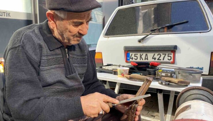 Manisa’da bağ budama hazırlıkları başladı