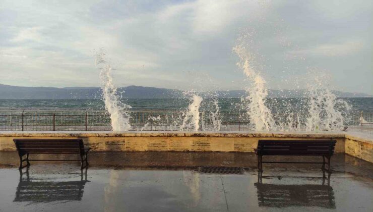 Marmara Denizi’nde fırtına uyarısı