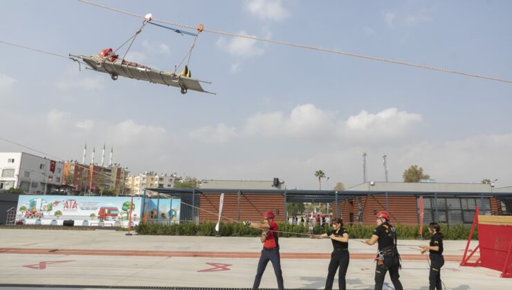 Mersin Büyükşehir Belediyesi Dağcılık Arama Kurtarma Amirliği ekiplerine ‘İple erişim tekniği’ eğitimi verildi