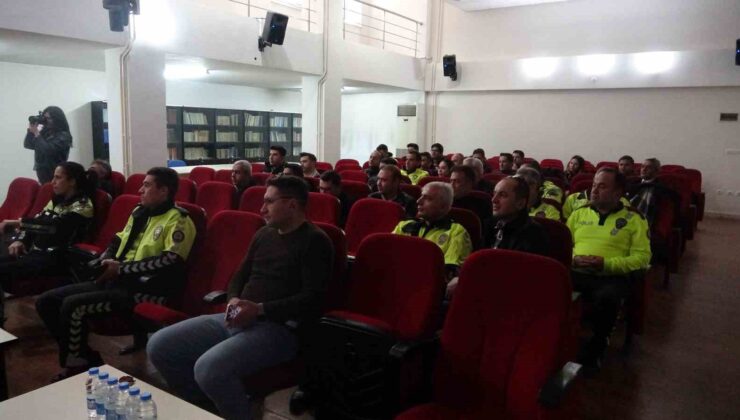 Muğla’da trafik polislerine halkla ilişkiler ve iletişim eğitimi verildi