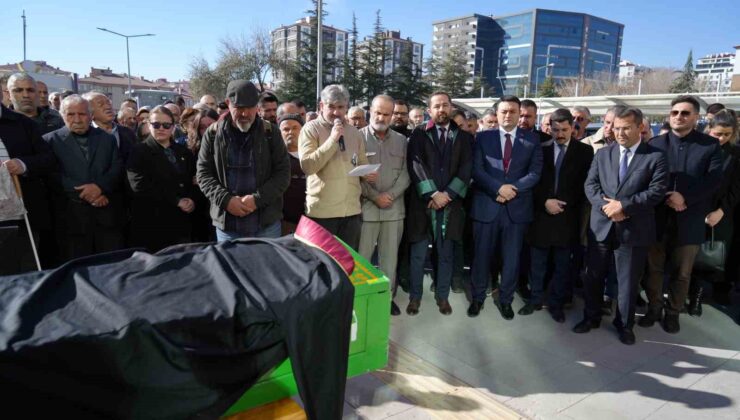 Niğde’de trafik kazasında ölen avukatın cenazesi defnedildi