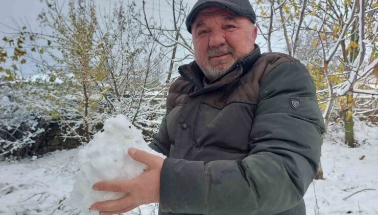 Önce yağmur, sonra kar: Çiftçinin yüzü güldü