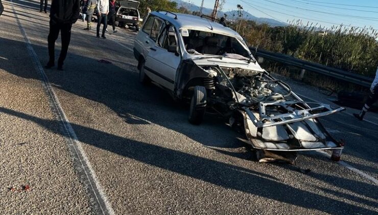 Osmaniye’de iki otomobil çarpıştı: 4 yaralı