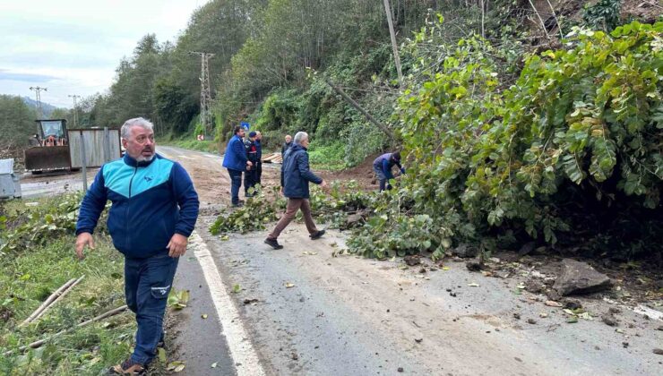 Rize’de heyelan nedeniyle yol ulaşıma kapandı