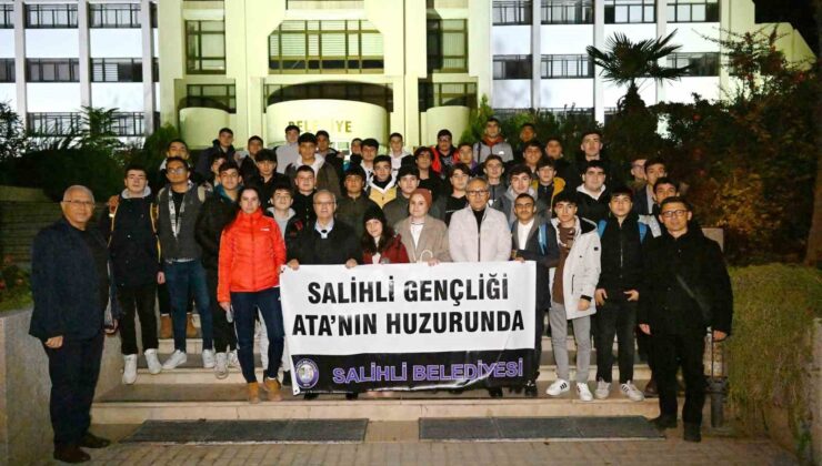 Salihli’de liseli gençler Ankara’ya uğurlandı