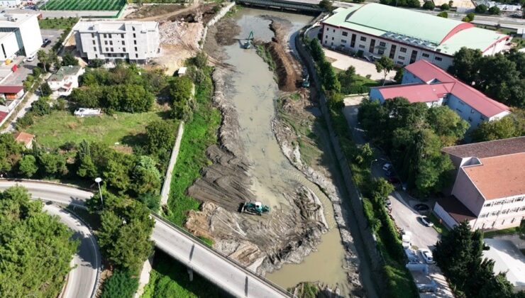 Samsun’da taşkına neden olan akarsular kontrol altına alınıyor