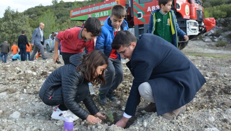 Selendi’de 100. Yıl Eğitim Ormanı oluşturuldu