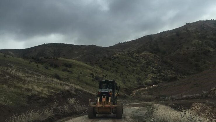 Siirt’te heyelan nedeniyle kapanan yollar ulaşıma açıldı