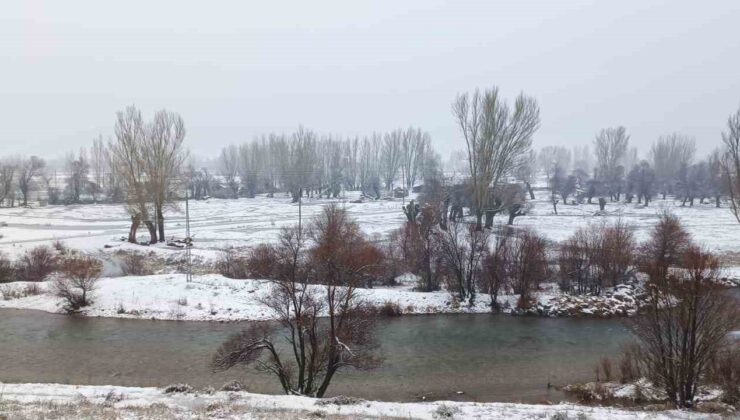 Tunceli’de kar ve sağanak yağış etkili oldu