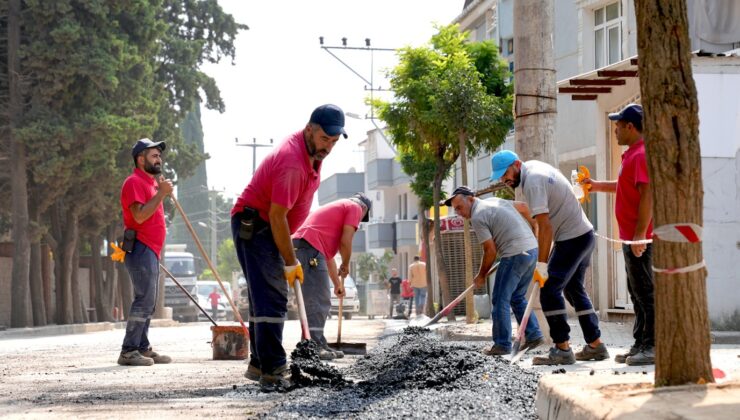 Yalova Belediyesi'Nden Radar Caddesi'Nde Asfalt Yama Çalışması