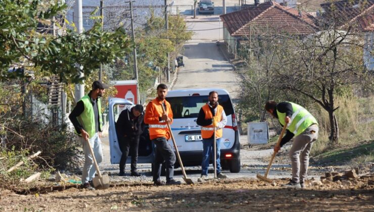 Sansar Sokakta Bakım Ve Onarım Çalışması