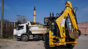 Kirazlı Sanayi Sitesi’nde Kapsamlı Temizlik Çalışması Yapıldı